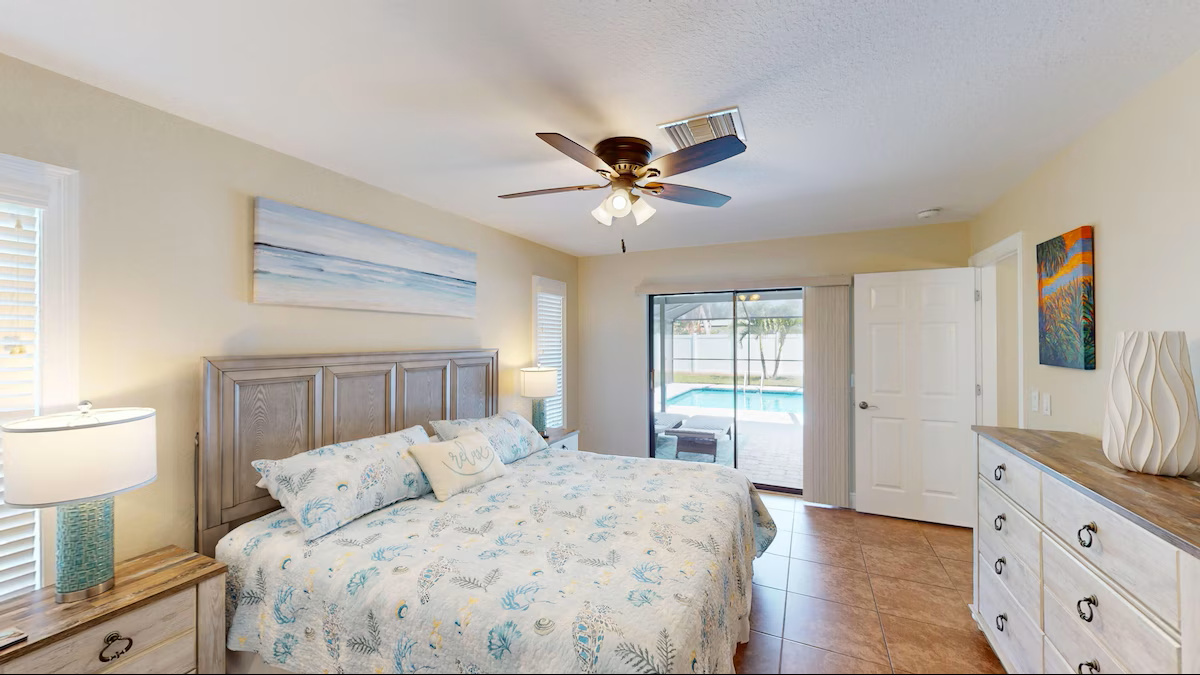 Master Suite with Pool Access